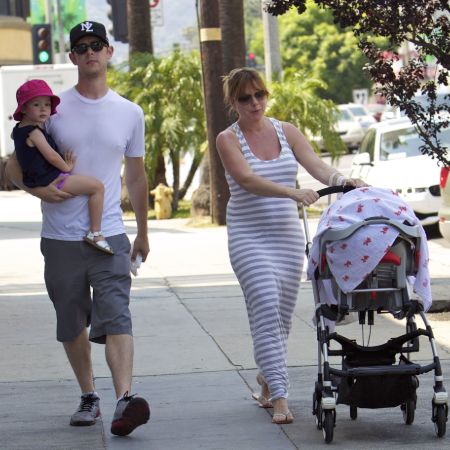 Colin Hanks Loves a Spend Time With His Family.